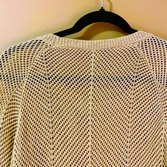 Chrochet like GOLD Sparkle lightweight all season sweater 3/4 sleeves Sz M EUC - Picture 6 of 6